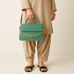 Chic Chain Handbag