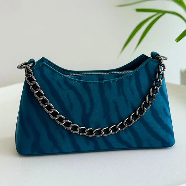 Chic Metal Zip Shoulder Bag