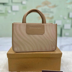 Elegant Metal Zip Shoulder Bag