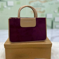 Elegant Metal Zip Shoulder Bag