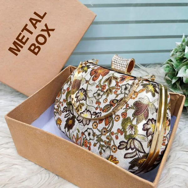 Supreme Fancy Metal Clutch