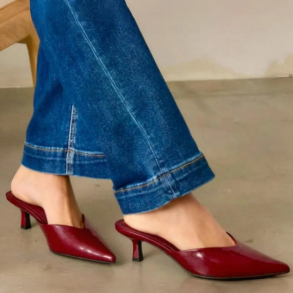 Stylish Pointed-Toe Heels